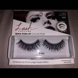Eyelashes strips